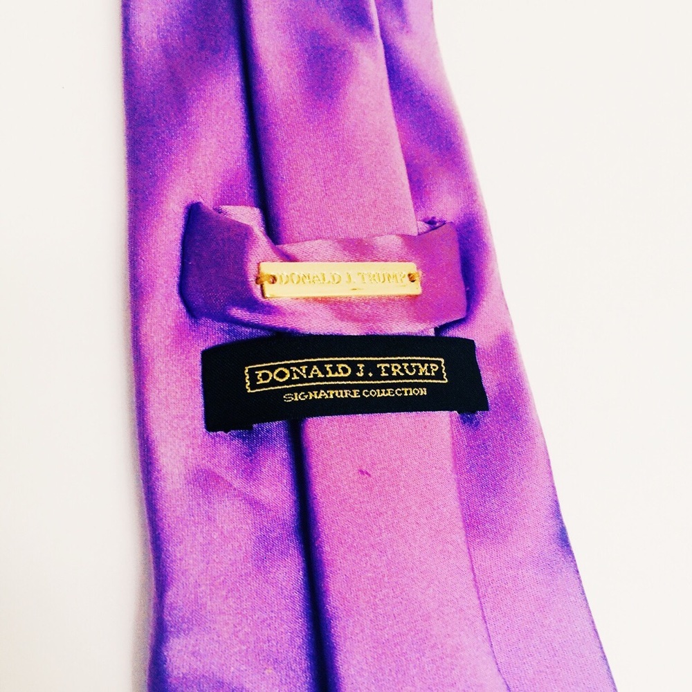 🇺🇸 DONALD J. TRUMP Authentic Purple Tie